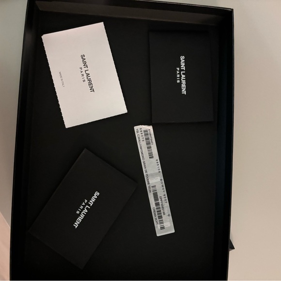 YSL Envelope Chain Wallet - Picture 5 of 9